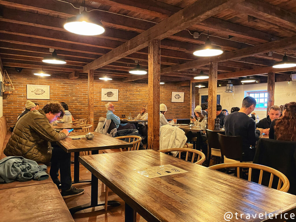 Pakkhus Restaurant 地下一樓酒吧