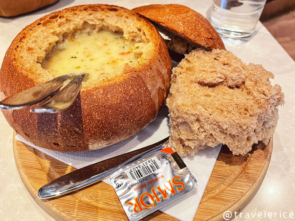 Svarta Kaffid 全鎮No.1麵包濃湯