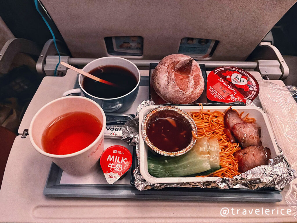 華航飛機餐