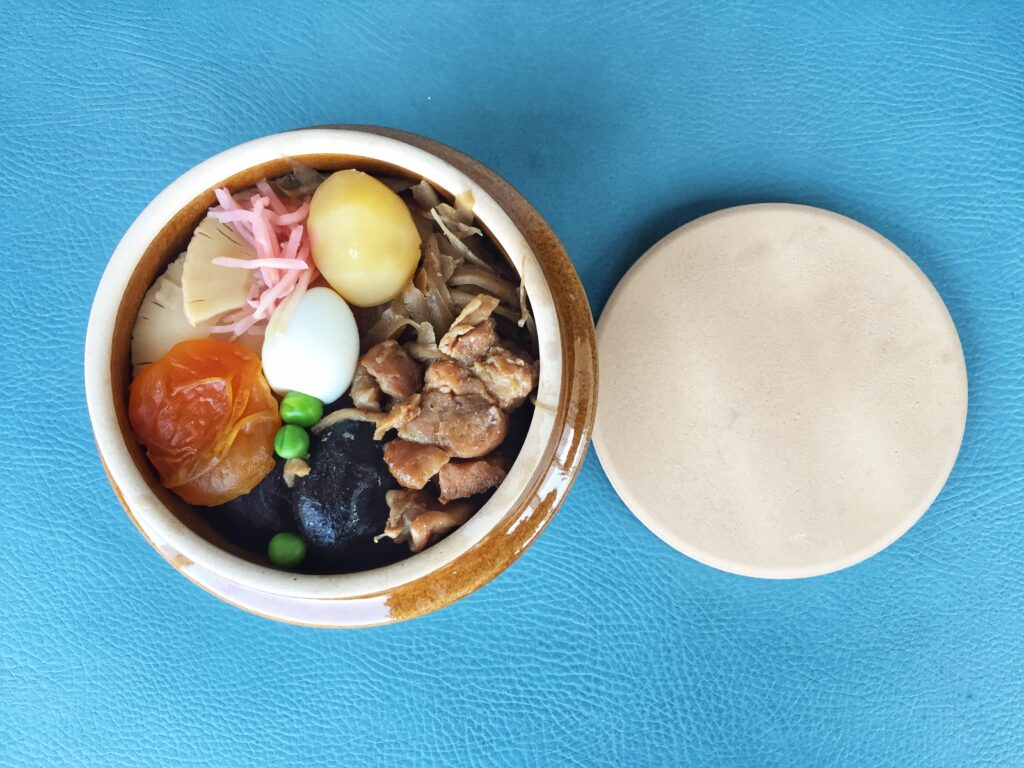 【輕井澤】荻野屋釜飯（峠の釜めし）