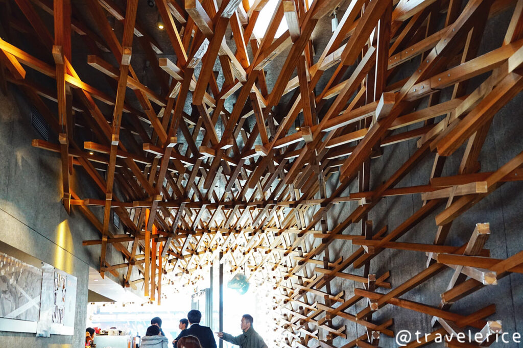 太宰府星巴克-隈研吾設計