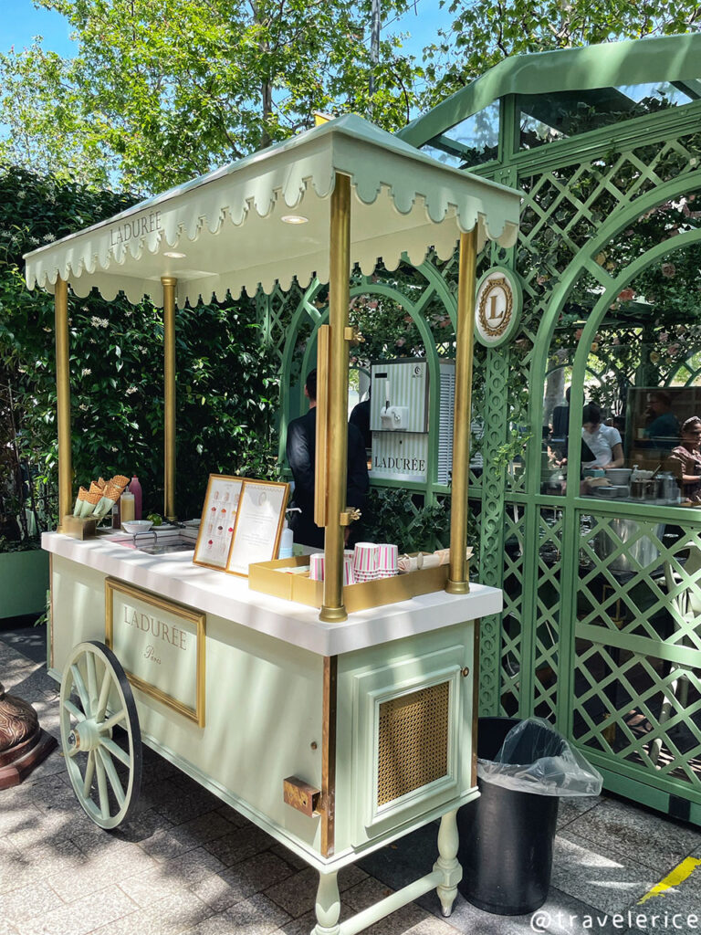 【巴黎】推薦甜點: Ladurée 餐車