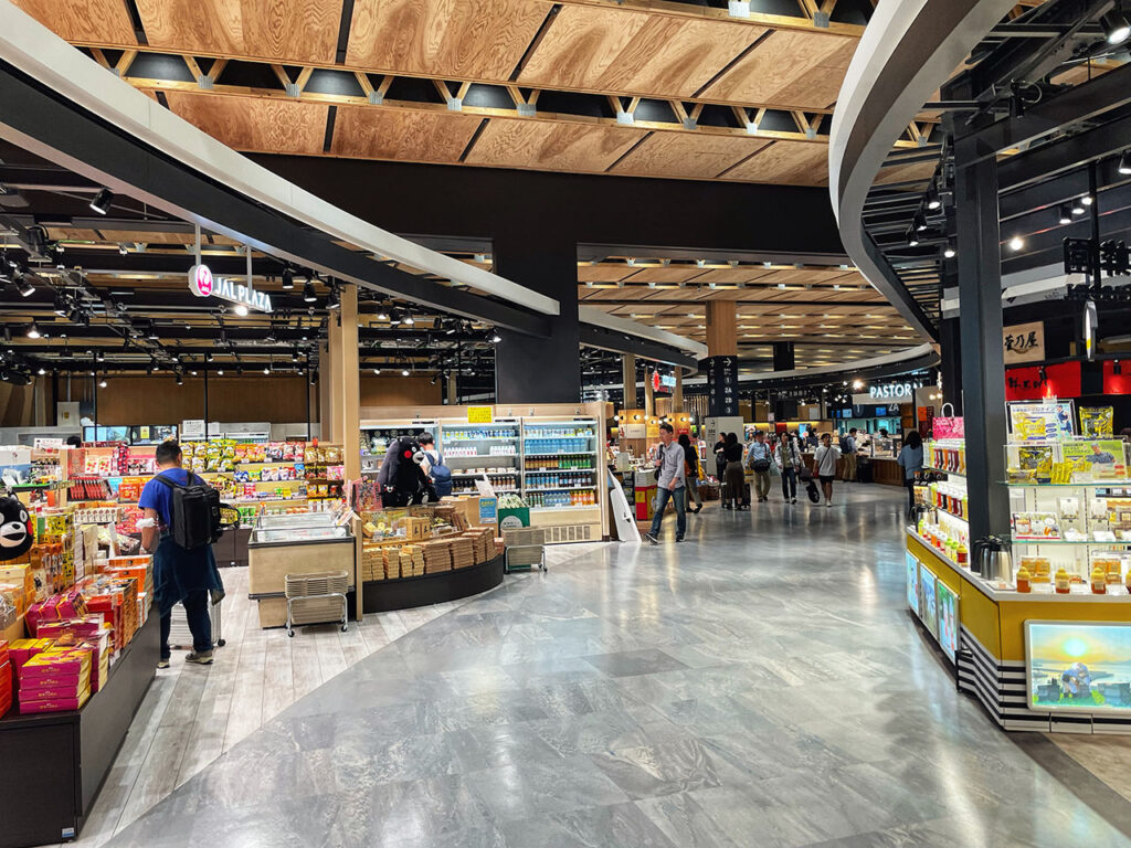 阿蘇熊本機場國內線商店